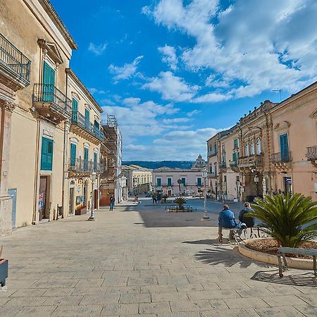 Piazza Duomo 36 Hotel Ragusa Exterior foto