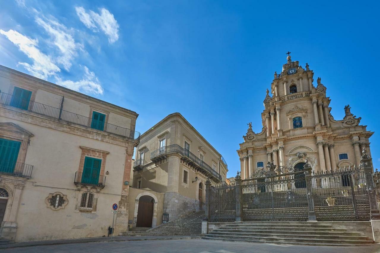 Piazza Duomo 36 Hotel Ragusa Exterior foto